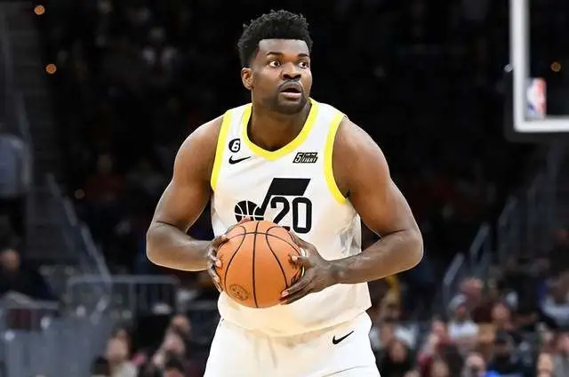 2米13的NBA首轮秀抵达东莞，广东裁掉麦考尔赌他